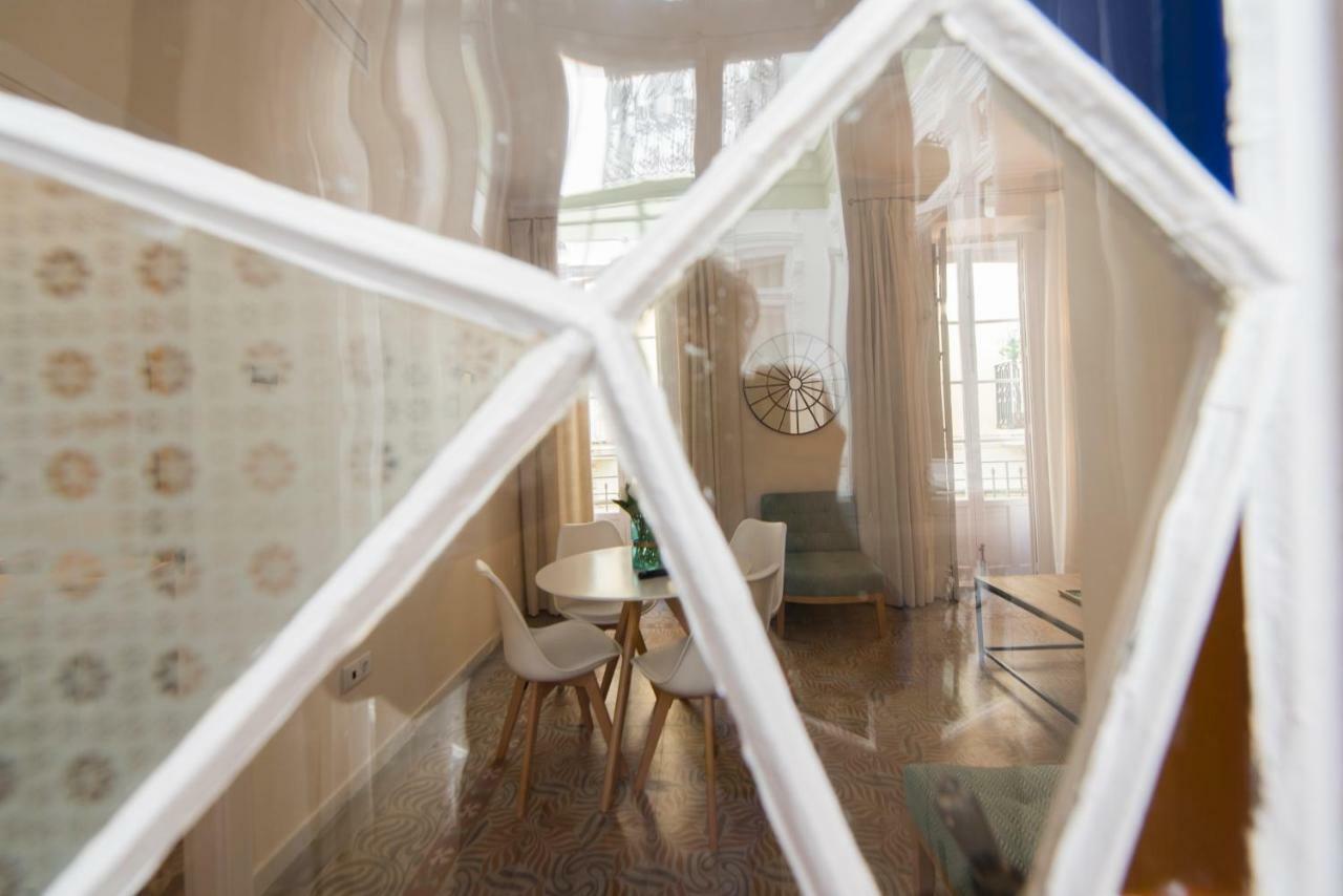 Centriko Quintero Apartment Seville Ngoại thất bức ảnh